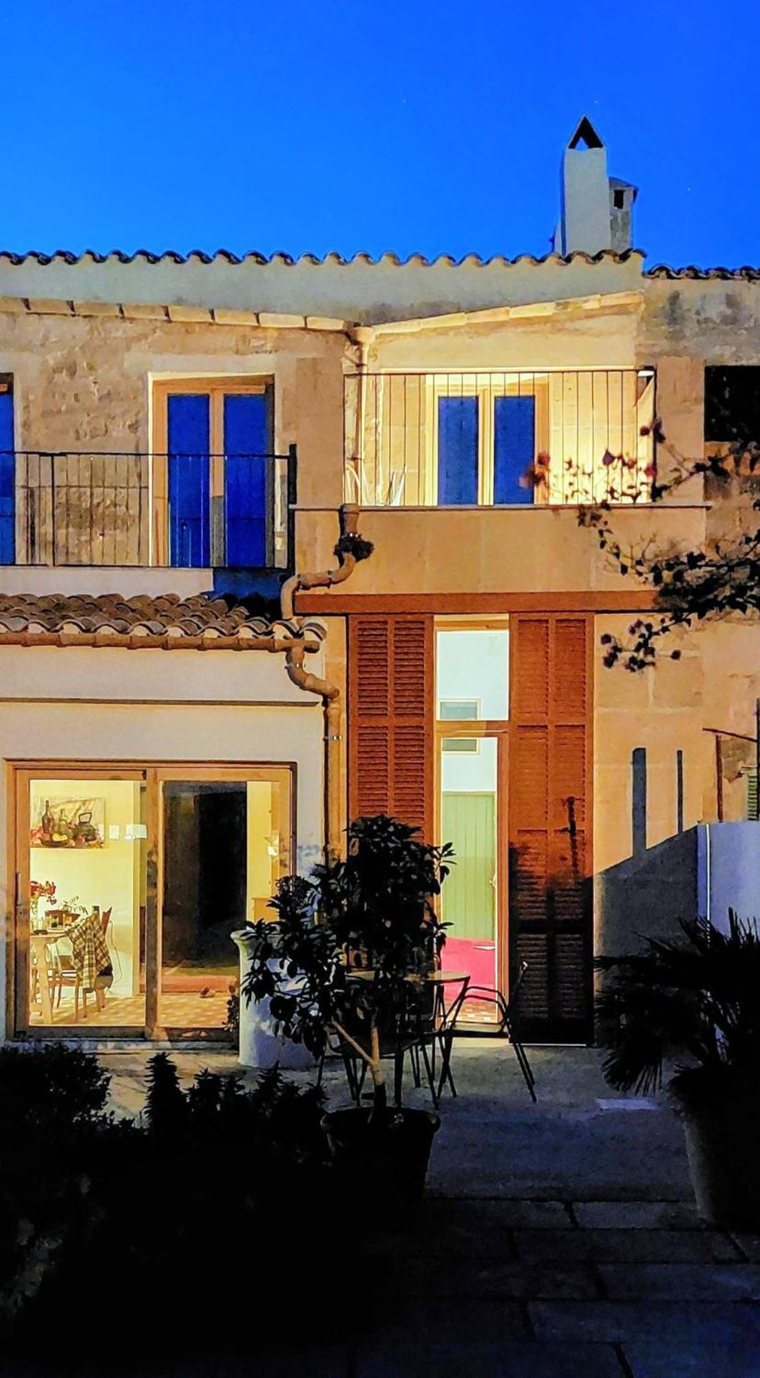Pensionat Idayvuelta & With Private Pool